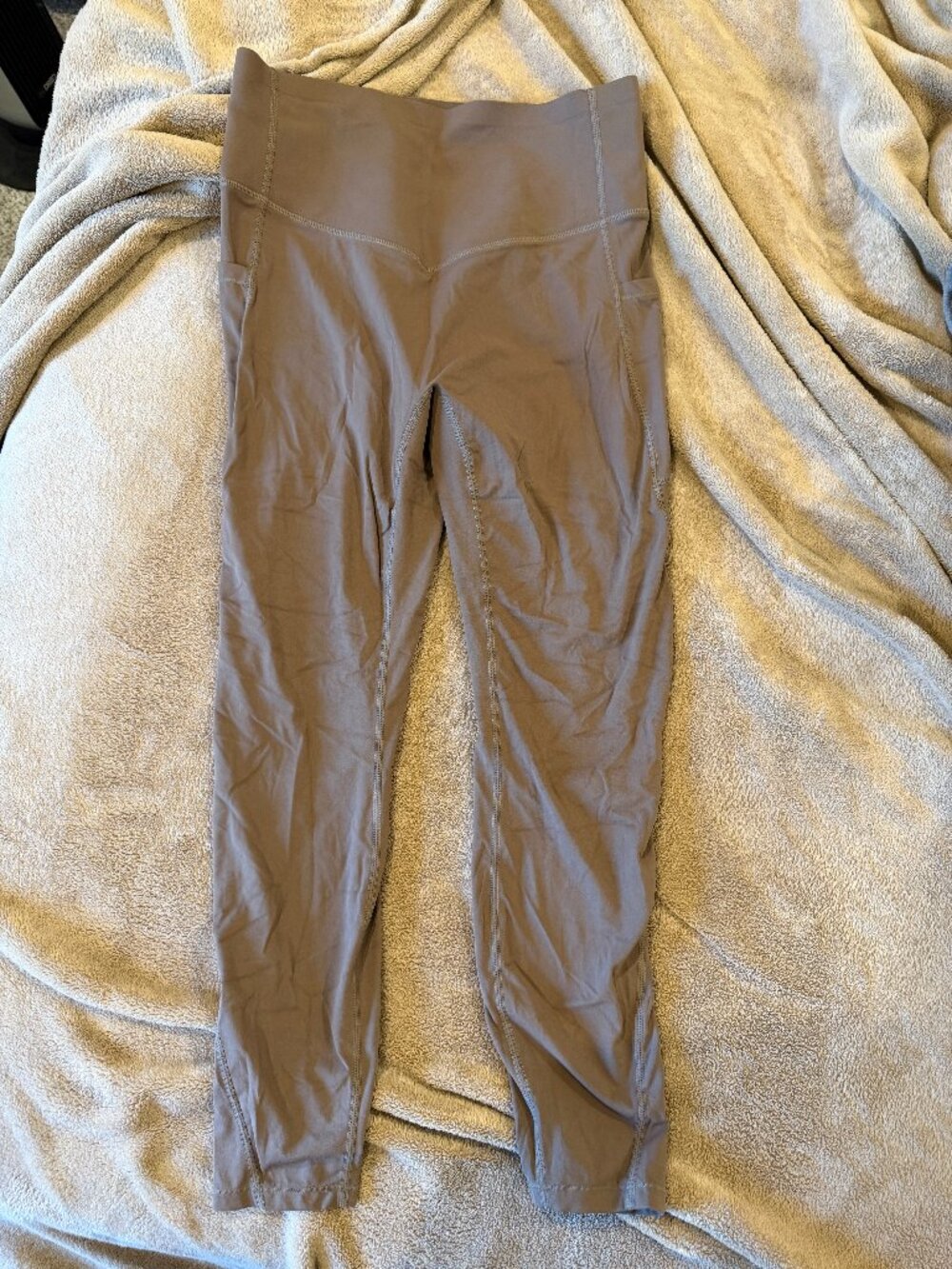 Viral Halara Leggings